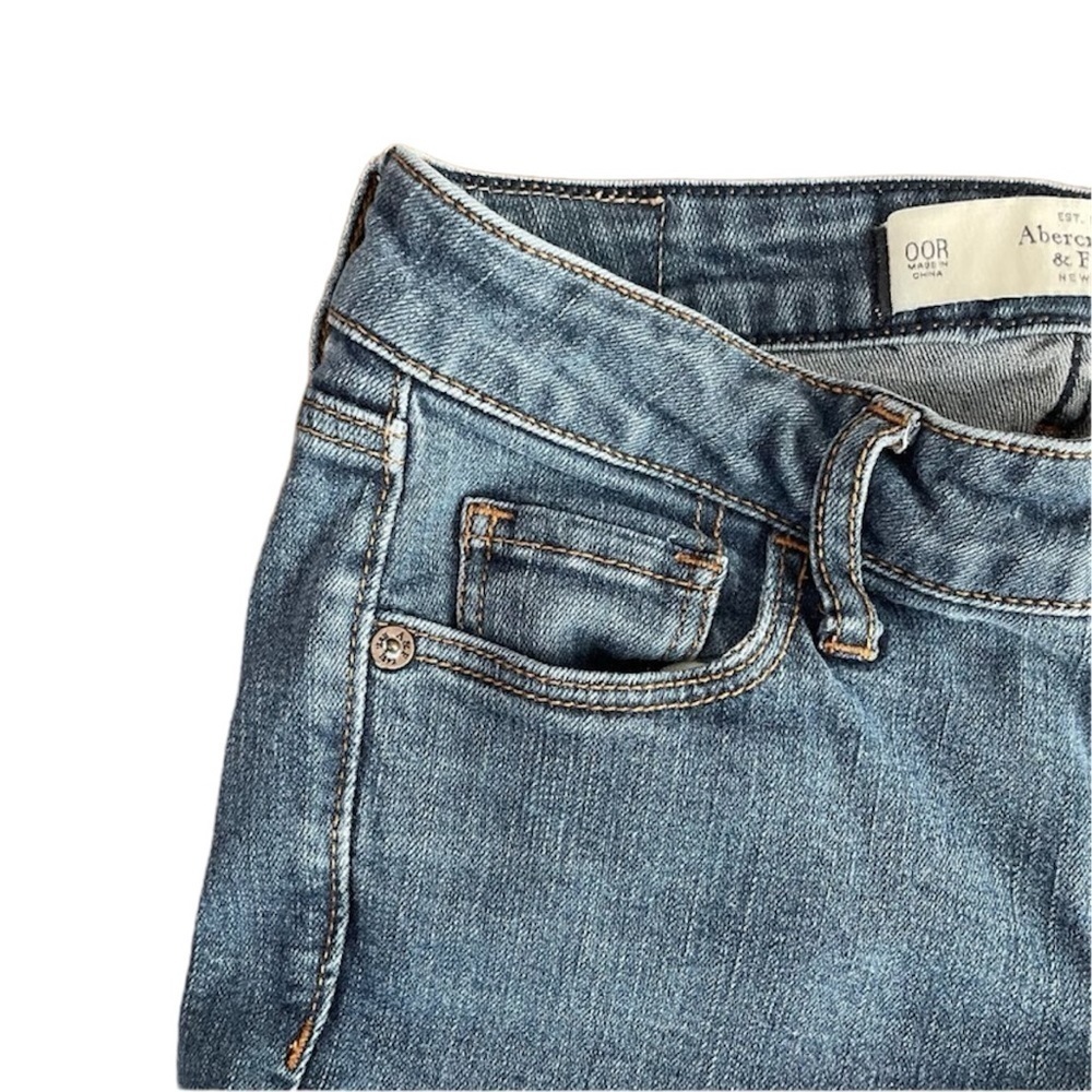 Abercrombie & Fitch Skinny Jeans - Picture 4 of 9
